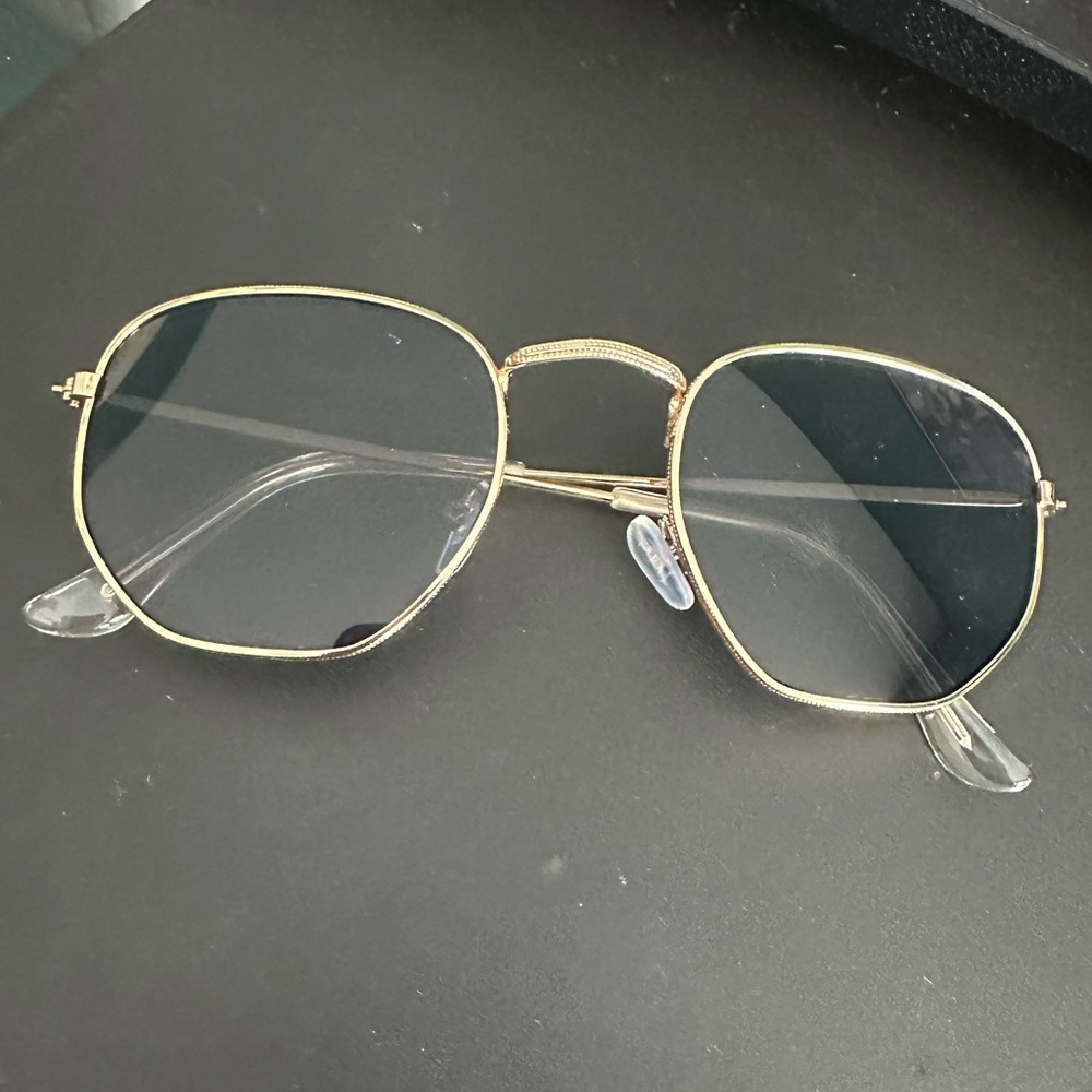 Brand new without tags sunglasses - gold frame